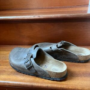 Men’s Birkenstock Boston Clogs